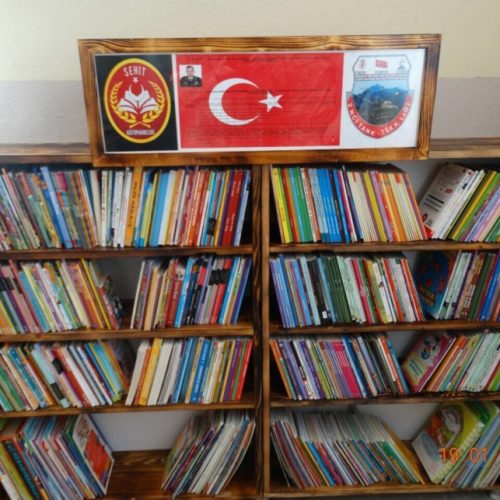 TYSD Beyoğlu Şubesinden Cizre Şehit Kütüphaneleri Kitap Yardımı