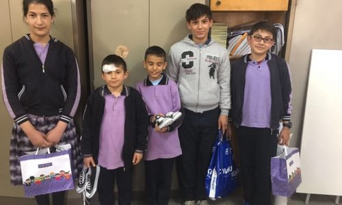 TYSD Beyoğlu Şubemizin Divriği Cumhuriyet Ortaokuluna Kitap ve Giysi Yardımı