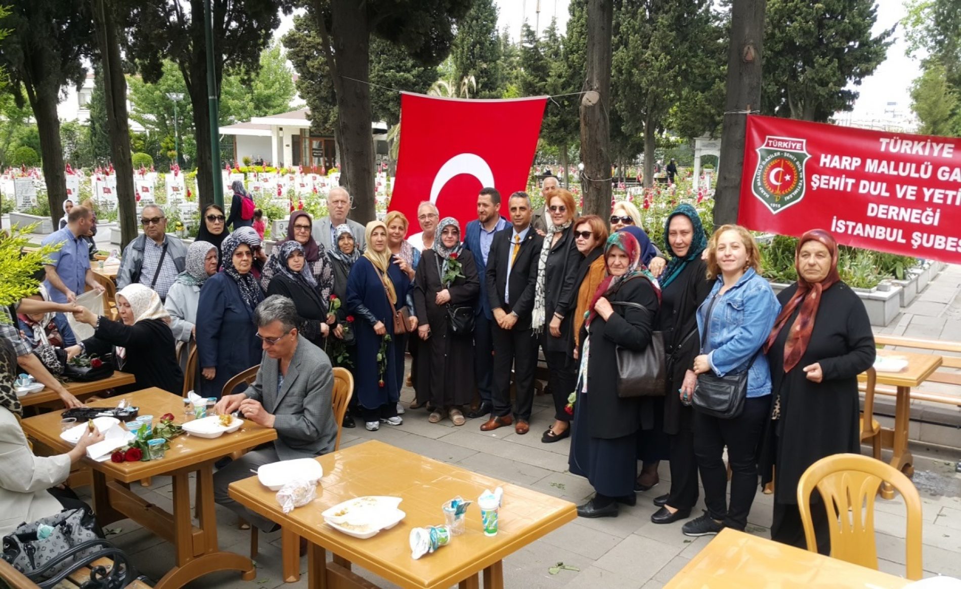 TYSD Beyoğlu Şubemizden Şehit Ailelerine Yemek