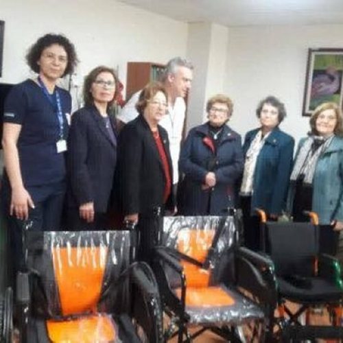 TYSD Bornava Şubesinden Engelli Sandalyesi Bağışı…