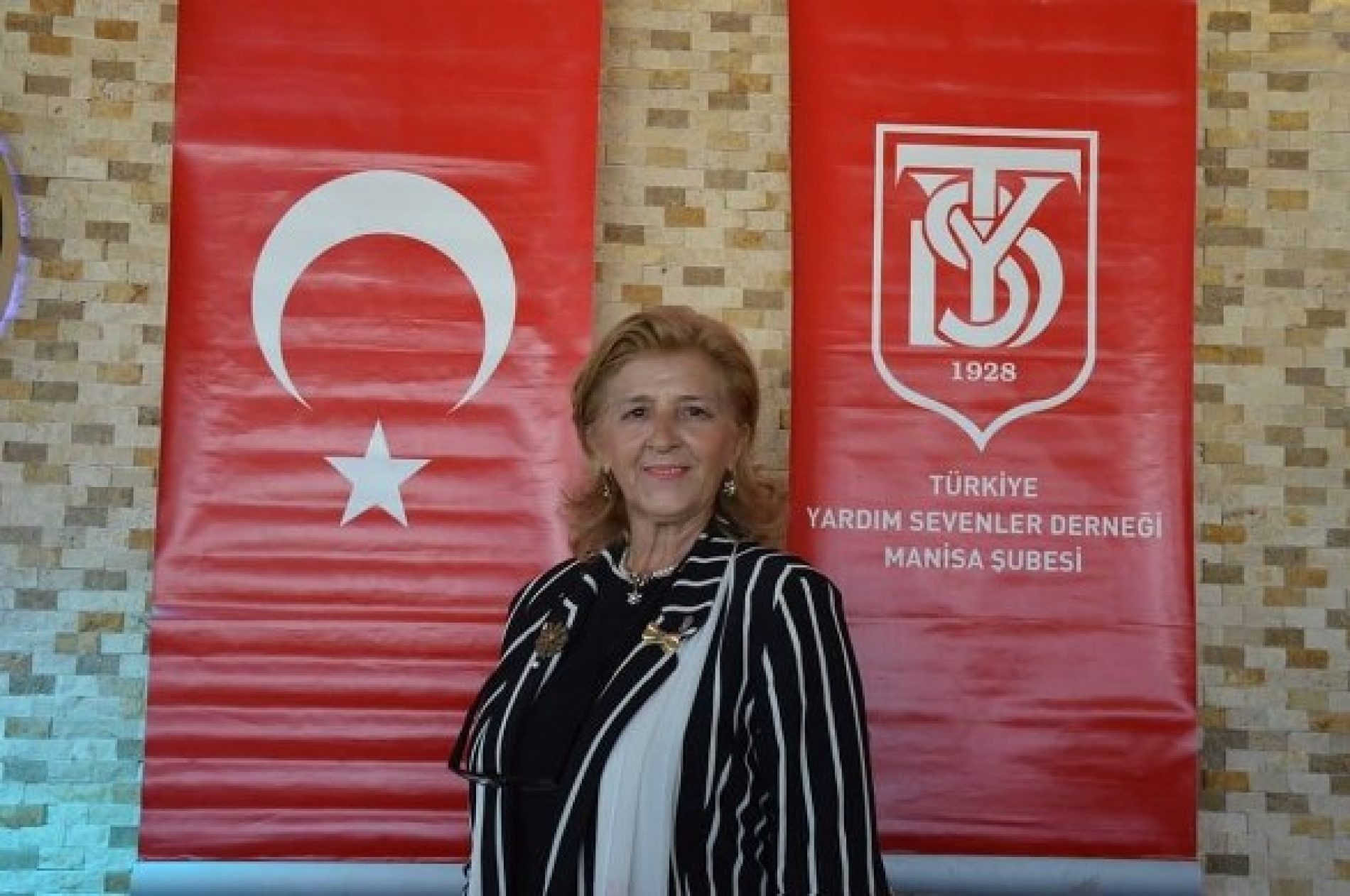 TYSD Manisa Şubemizin Atatürk Eğitim Bursu Alan Öğrencilerimiz Yararına Kahvaltı Etkinliği