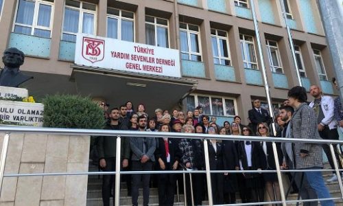 TYSD Genel Merkezimiz Atamızı Sevgi, Saygı ve Minnetle Andı