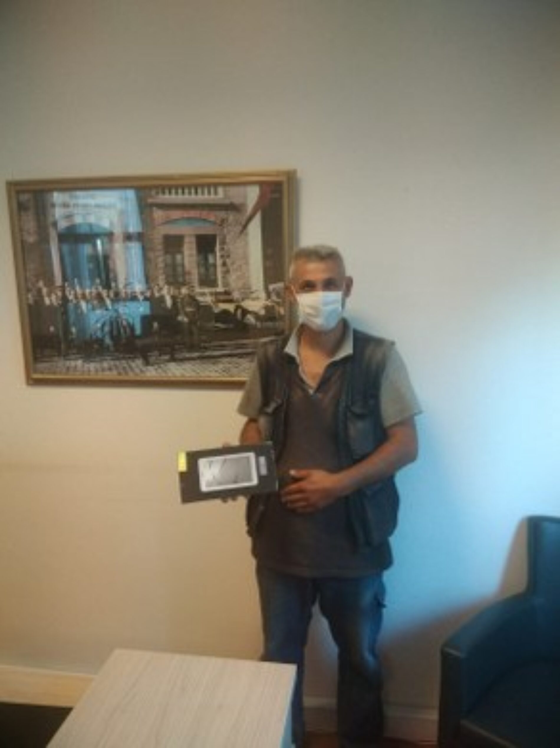 TYSD Genel Merkezimizin Öğrencimize Tablet Yardımı
