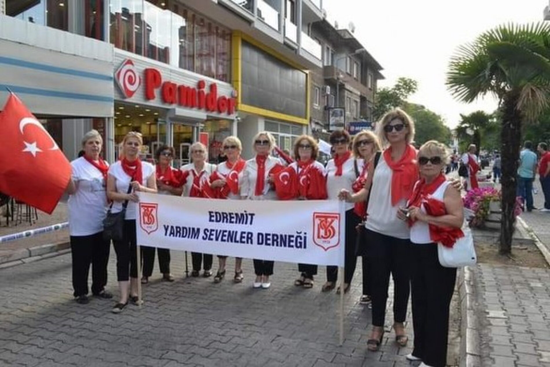 TYSD Edremit Şubemizin İzmir’in Düşman İşgalinden Kurtuluş Yıldönümü Kutlama Mesajı