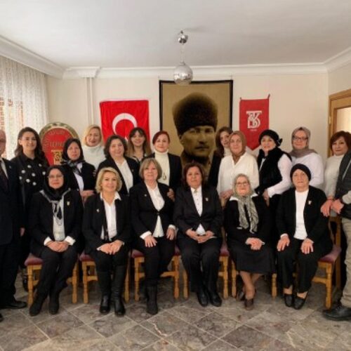 TYSD Afyonkarahisar Şubemizin Öğrencilerimize Bilgisayar Yardımları