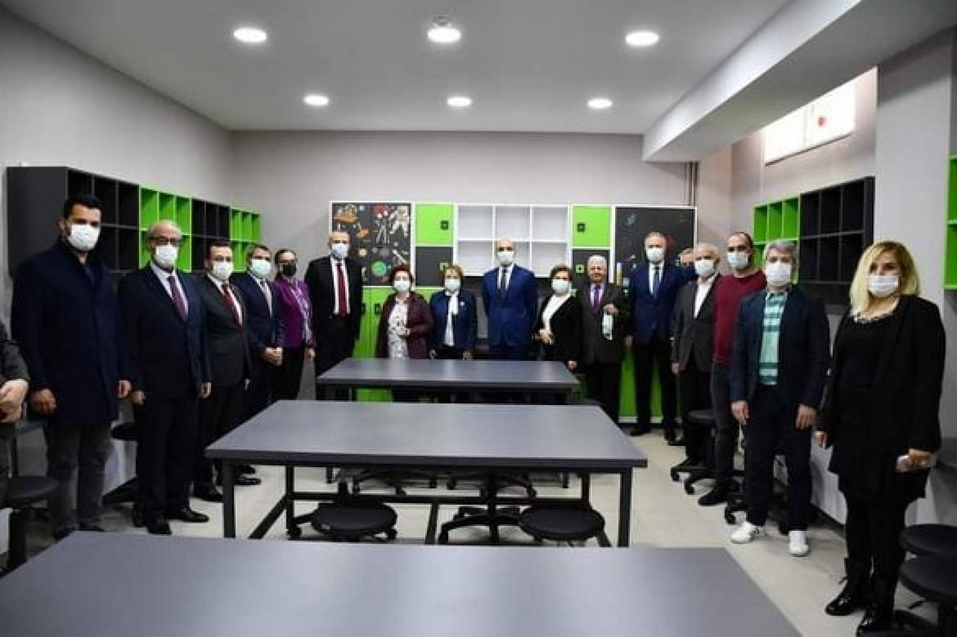 TYSD Bakırköy Şubemizin Yeşilköy Anadolu Lisesine Çok Amaçlı Sınıf Armağanı