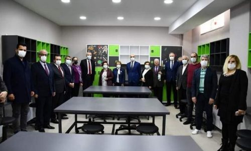 TYSD Bakırköy Şubemizin Yeşilköy Anadolu Lisesine Çok Amaçlı Sınıf Armağanı