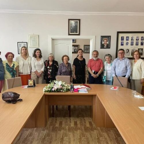 TYSD Genel Merkezimizi Rahmetli Genel Başkanımız Birsen Eldem’in Ailesi Ziyaret Etmiştir