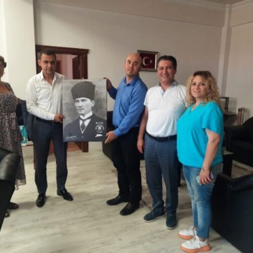 TYSD Dikili Şubemiz Dikili Cumhuriyet Başsavcısı Sn. Ömer Uysal’ı Ziyaret Etmişlerdir