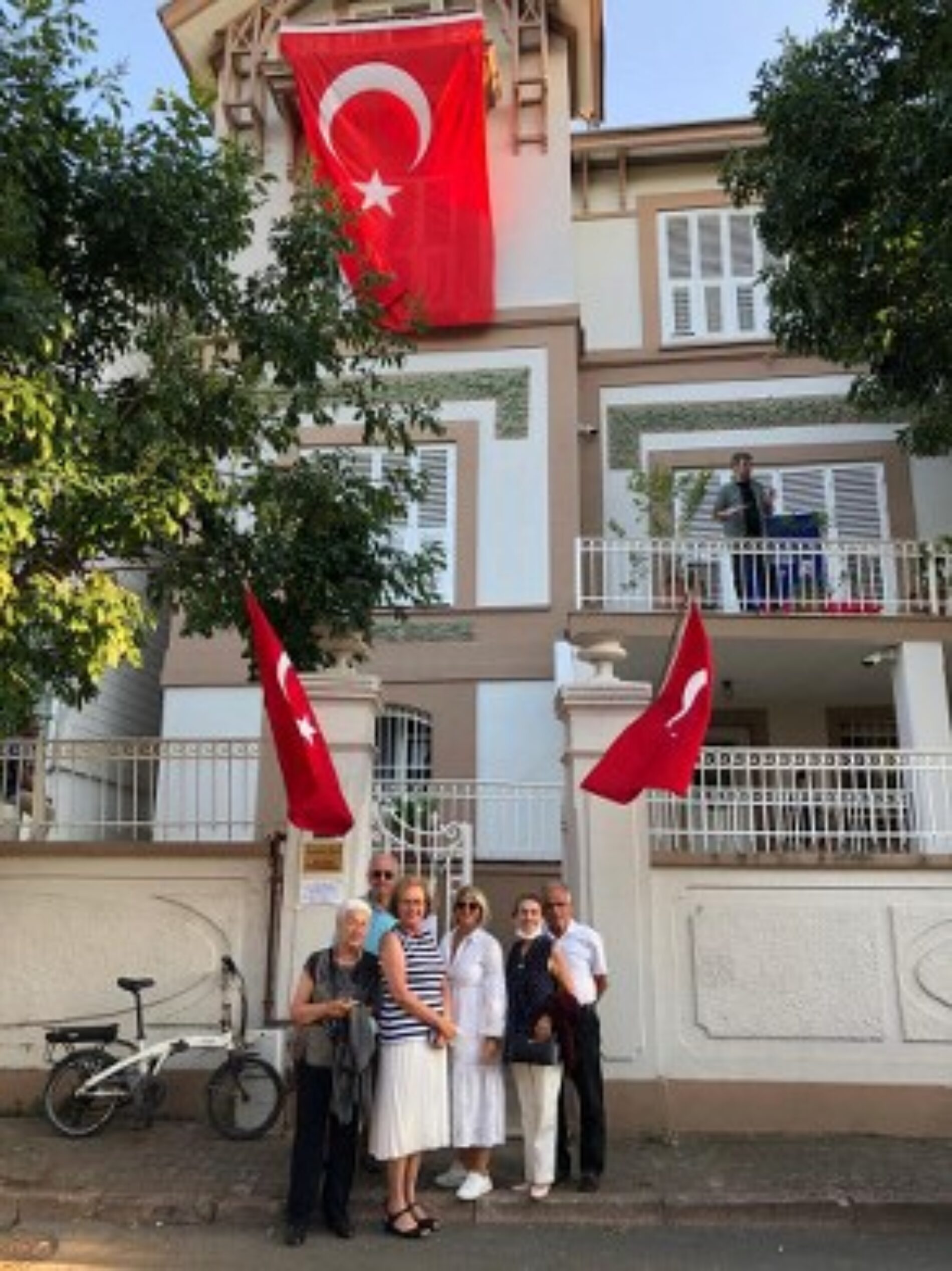 TYSD Kartal, Kağıthane ve Beyoğlu Şubelerimiz Lozan Barış Konferansı ve Antlaşmasının 99. Yıl Dönümü Törenine Katılmışlardır