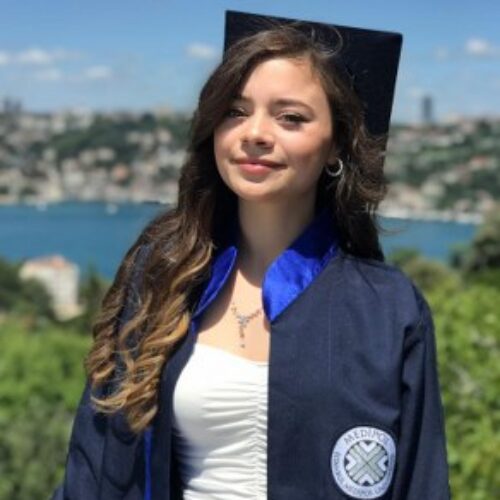 TYSD Sarıyer Şubemizin Atatürk Eğitim Burslu Öğrencileri Mezun Olmuştur
