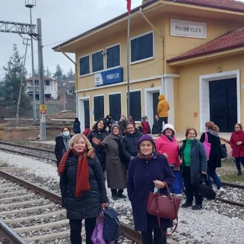 TYSD Mudanya Şubemiz Atatürk Eğitim Burslu Öğrencilerimiz Yararına Kültürel Gezi Düzenlemişlerdir