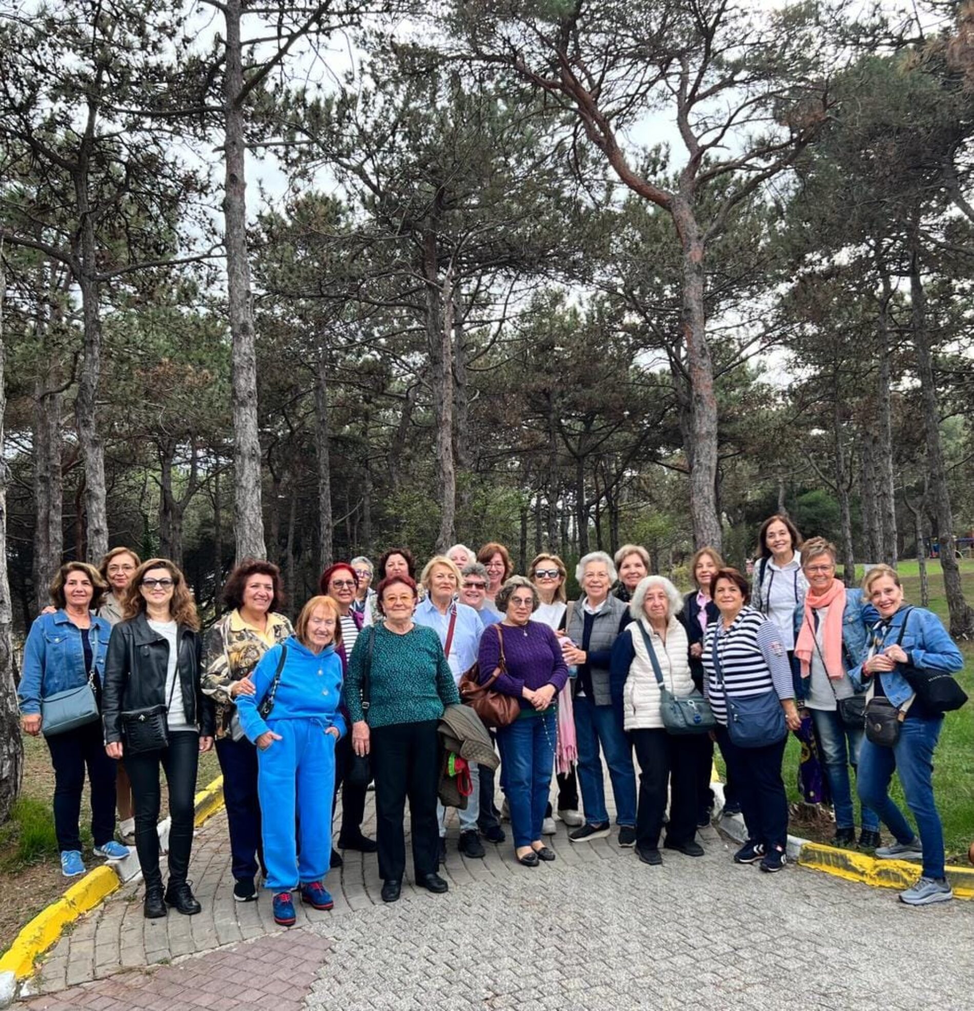 TYSD Sarıyer Şubemiz Atatürk Eğitim Burslu Öğrencilerimiz Yararına Kültürel Gezi Düzenlemiştir