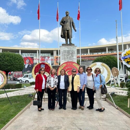 TYSD Akhisar Şubemiz Cumhuriyetimizin 100. Yılını Kutlamaktadır