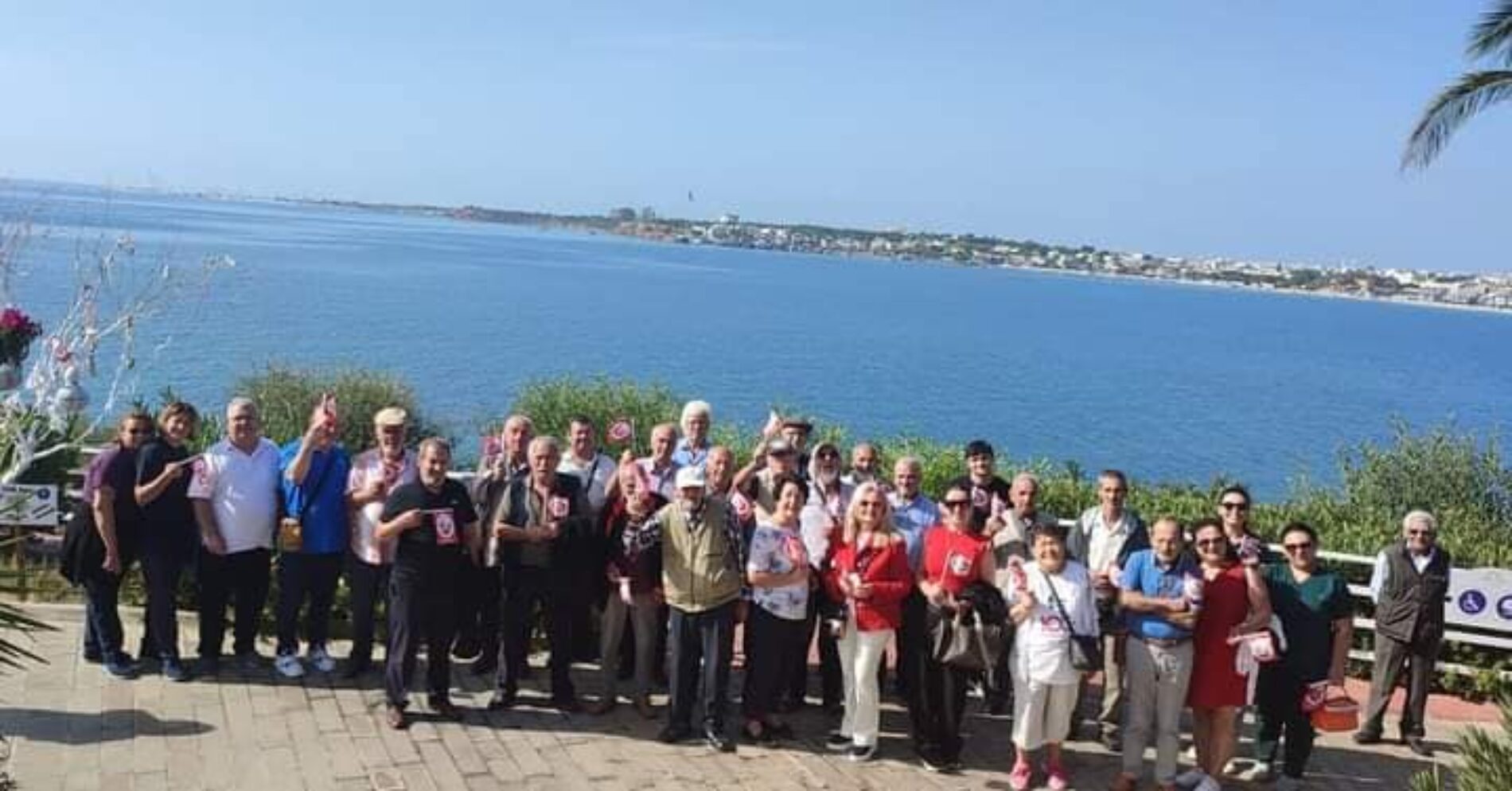 TYSD Didim Şubemiz Cumhuriyetimizin 100. Yılı Kapsamında Aydın Didim Belediye Huzurevi Sakinlerimizi Ziyaret Etmişlerdir