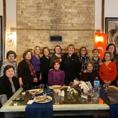 TYSD Aydın Şubemiz Atatürk Eğitim Burslu Öğrencilerimiz Yararına Çay Partisi Düzenlemiştir