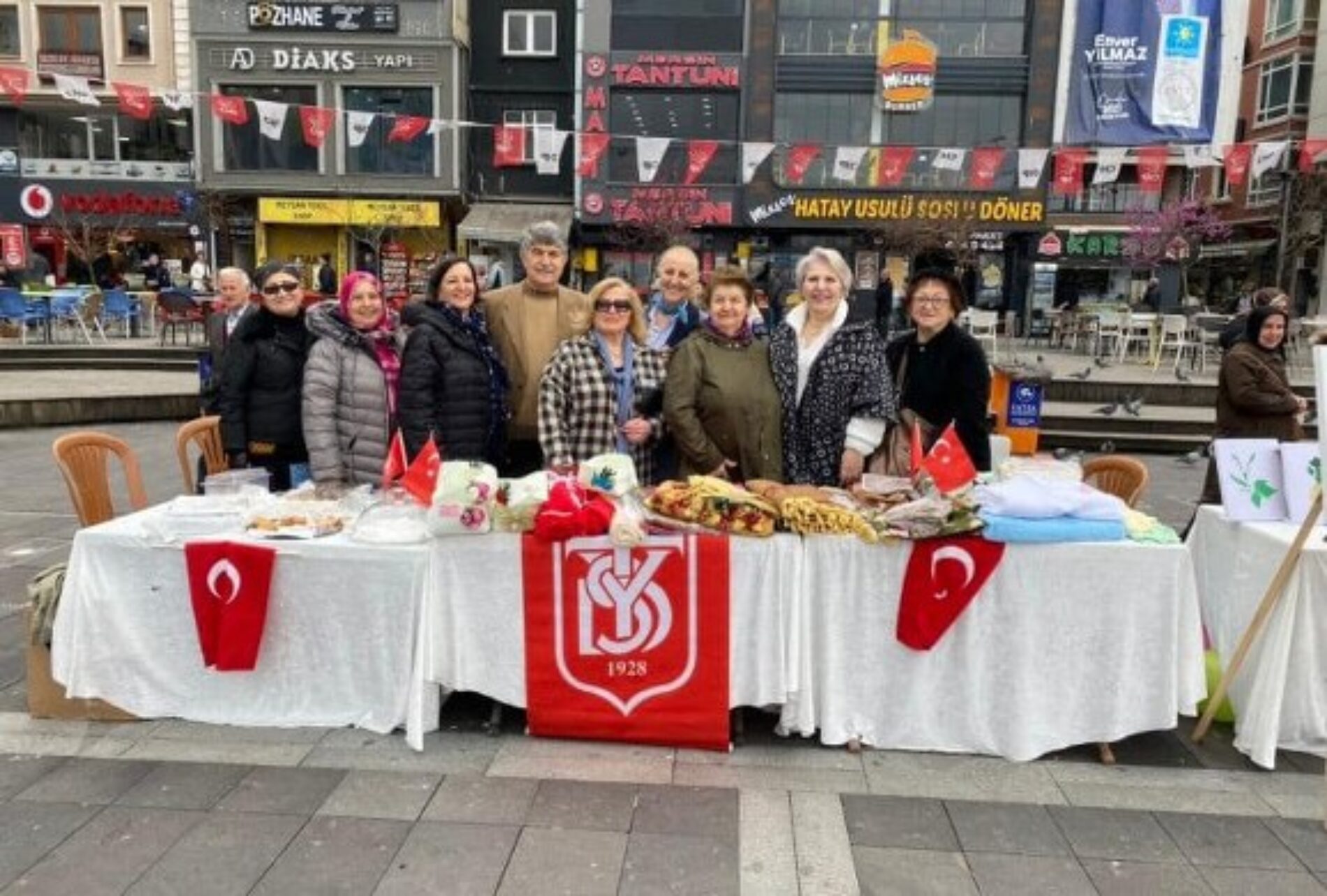 TYSD Fatsa Şubemiz 8 Mart Dünya Emekçi Kadınlar Gününü Kutlamaktadır