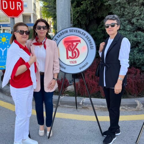 TYSD Niğde Şubemiz 23 Nisan Ulusal Egemenlik ve Çocuk Bayramını Kutlamaktadır