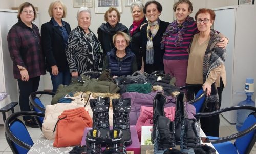 TYSD Kocaeli Şubemiz Öğrencilerimize Bot ve Mont Yardımlarında Bulunmuştur